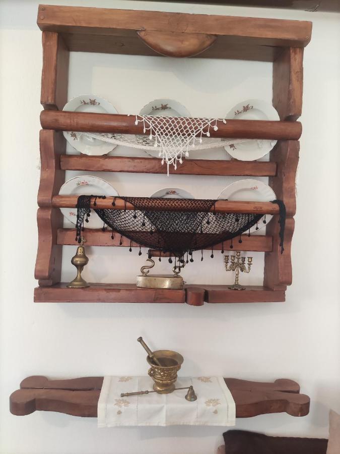 Eirini'S Traditional House Lístaros 外观 照片