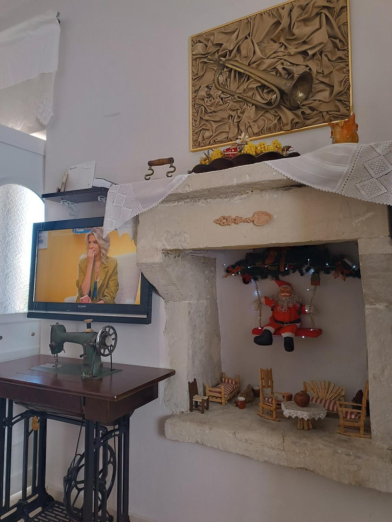 Eirini'S Traditional House Lístaros 外观 照片